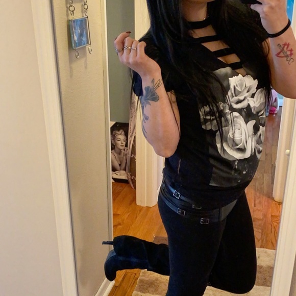 Meet your Posher, Sarah - Picture 1 of 1